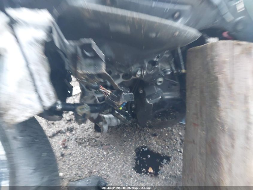 2004 Yamaha Yzfr6 L VIN: JYARJ06EX4A012210 Lot: 43301695