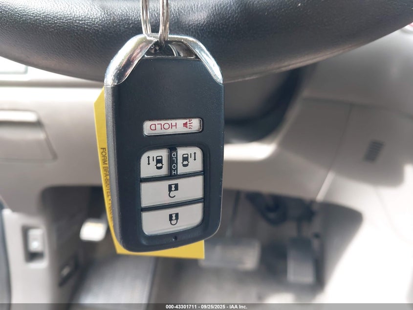 2017 Honda Odyssey Se VIN: 5FNRL5H33HB008343 Lot: 43301711