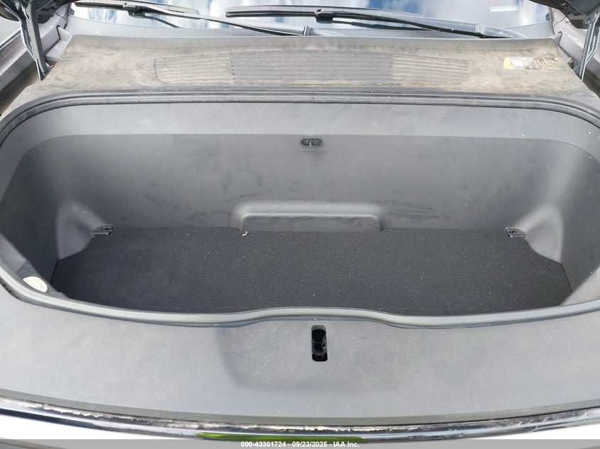 7FCTGAAAXPN018860 2023 RIVIAN R1T photo no. 10