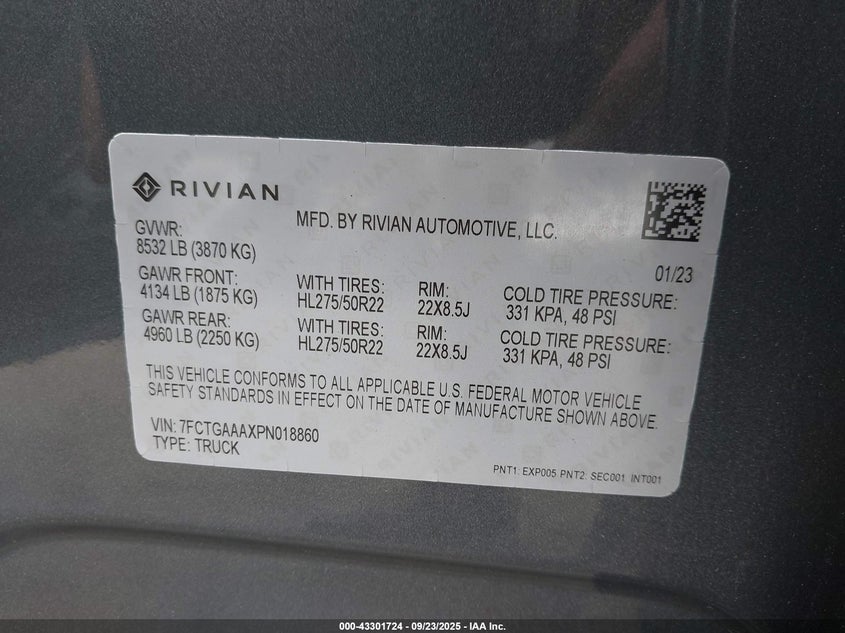 7FCTGAAAXPN018860 2023 RIVIAN R1T photo no. 9