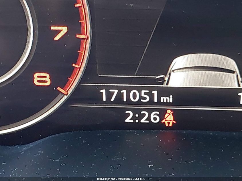 2017 Audi Q7 3.0T Premium VIN: WA1LAAF70HD002155 Lot: 43301761