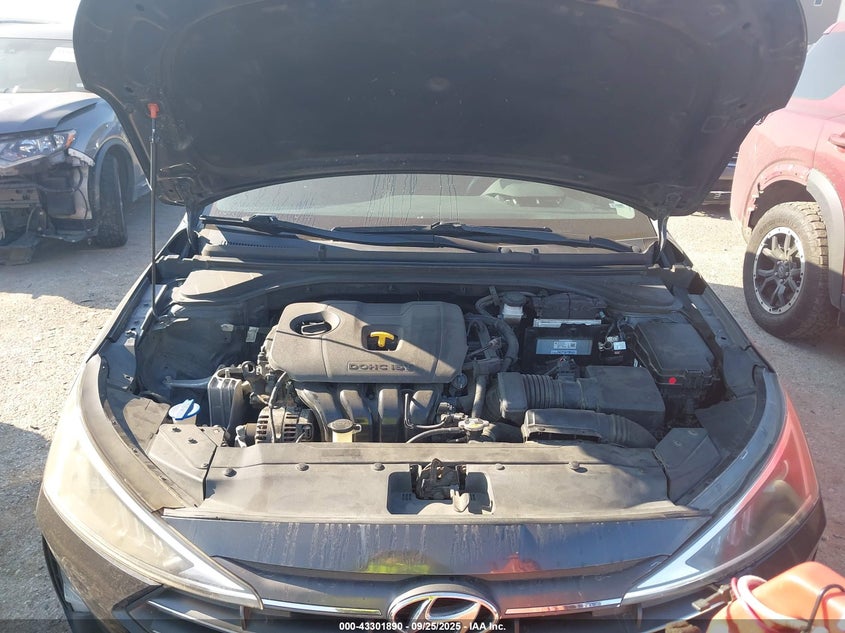 2020 HYUNDAI ELANTRA SEL - 5NPD84LFXLH564196