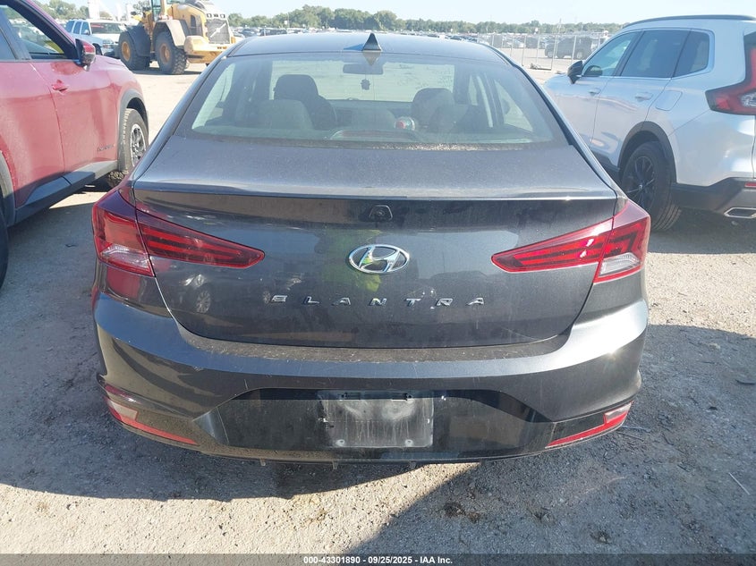 2020 HYUNDAI ELANTRA SEL - 5NPD84LFXLH564196