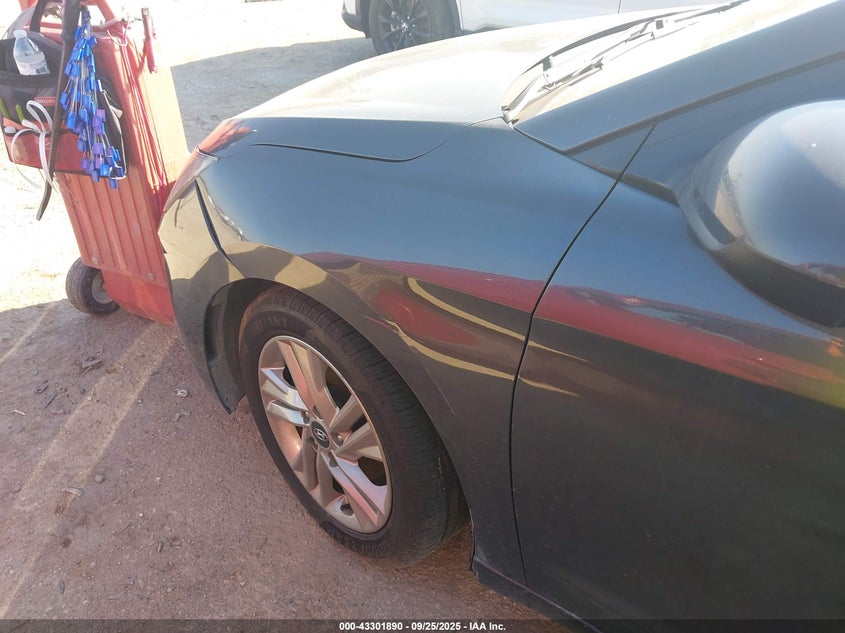 2020 HYUNDAI ELANTRA SEL - 5NPD84LFXLH564196