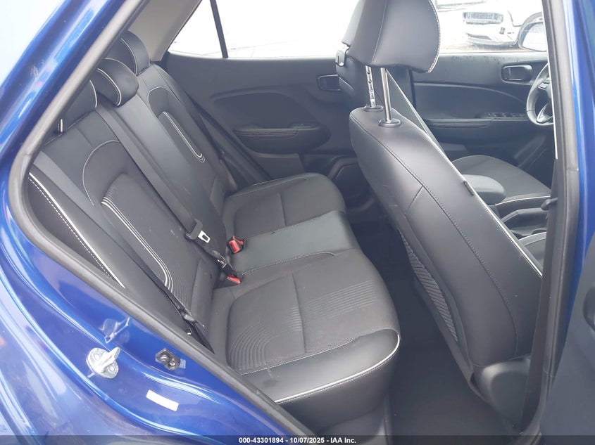 2023 HYUNDAI VENUE LIMITED KMHRC8A37PU262960