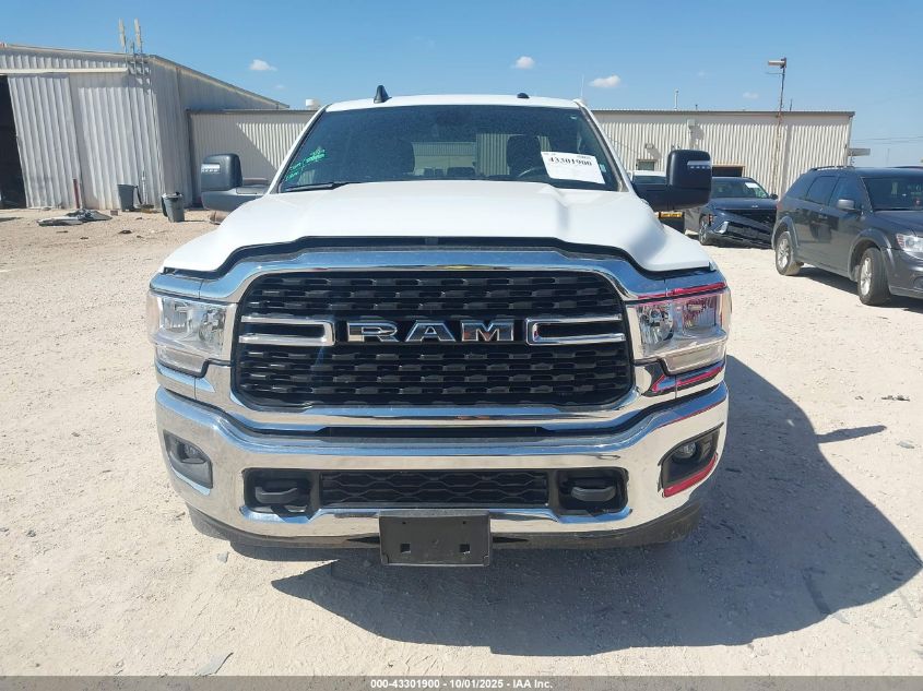 2024 Ram 3500 Big Horn 4X4 8' Box VIN: 3C63R3HL3RG341525 Lot: 43301900