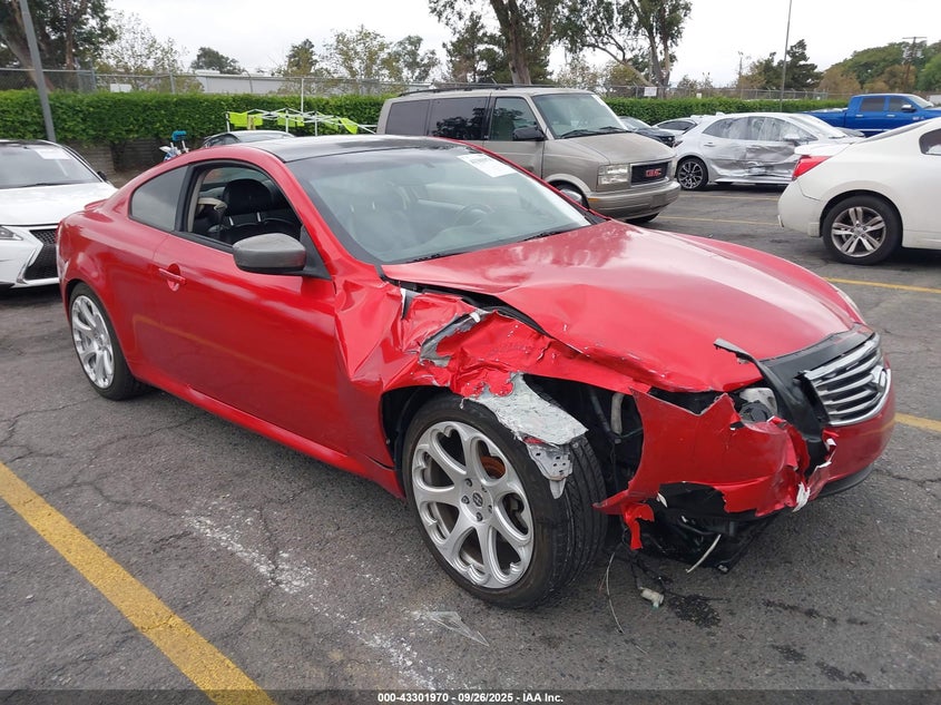 INFINITI G37 JOURNEY