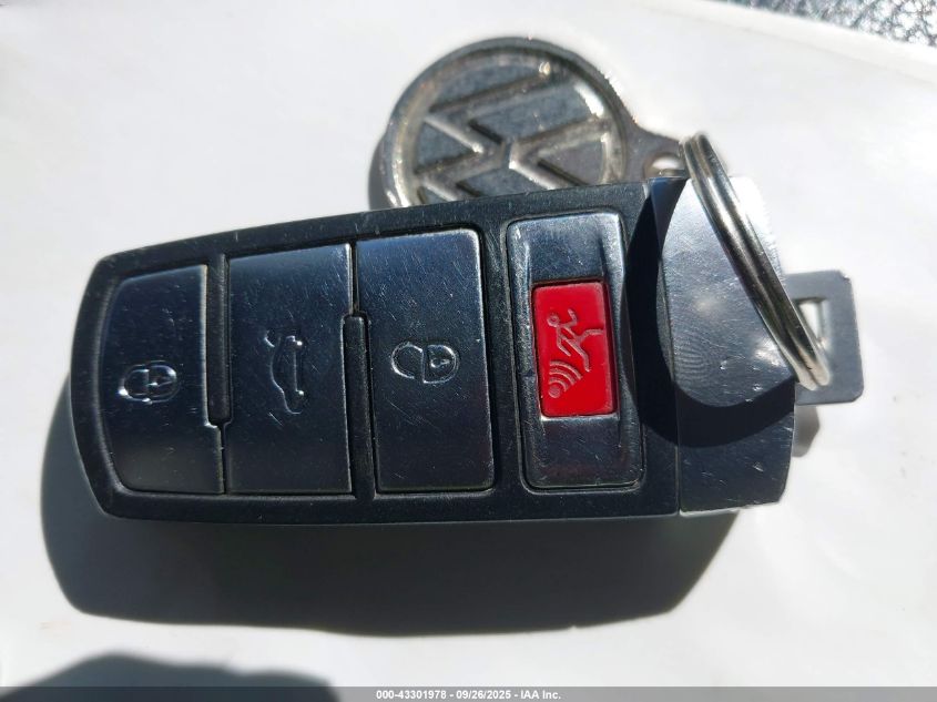 2011 Volkswagen Cc Sport VIN: WVWMP7AN1BE711373 Lot: 43301978