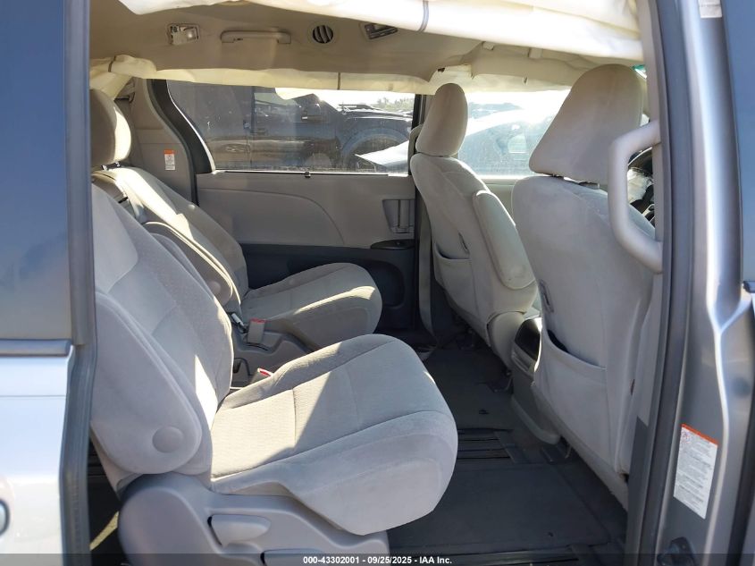 2015 Toyota Sienna Le 8 Passenger VIN: 5TDKK3DC9FS557911 Lot: 43302001