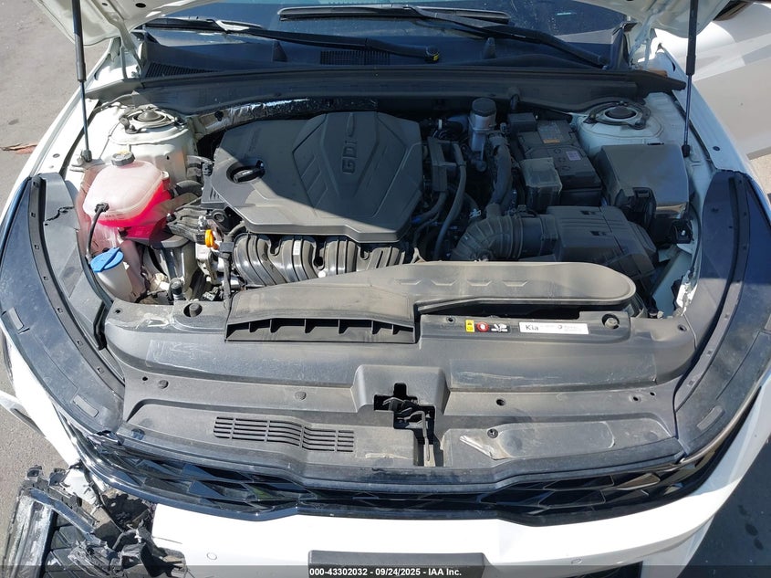 2025 Kia K5 Gt-Line VIN: KNAG64J70S5299220 Lot: 43302032