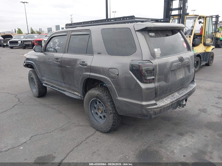 Vin: jtebu5jr2b5046714, lot: 43796684, toyota 4runner sr5 v6 20113