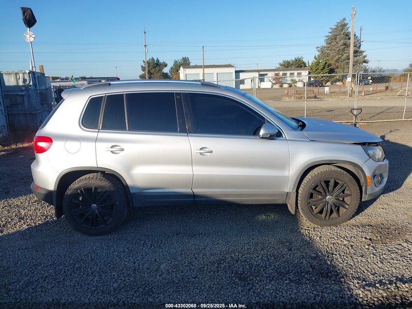 2016 VOLKSWAGEN TIGUAN SE - WVGBV7AX2GW592910