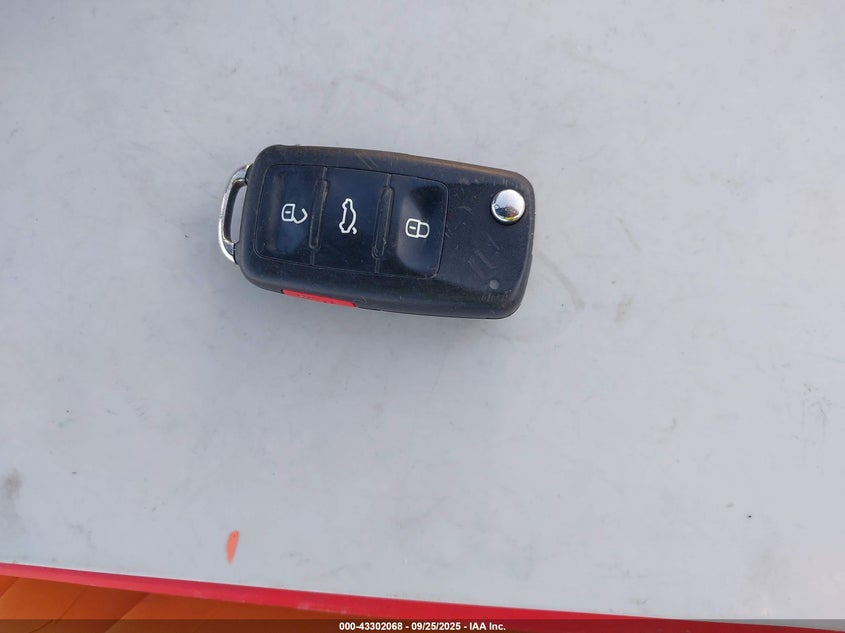 2016 VOLKSWAGEN TIGUAN SE - WVGBV7AX2GW592910