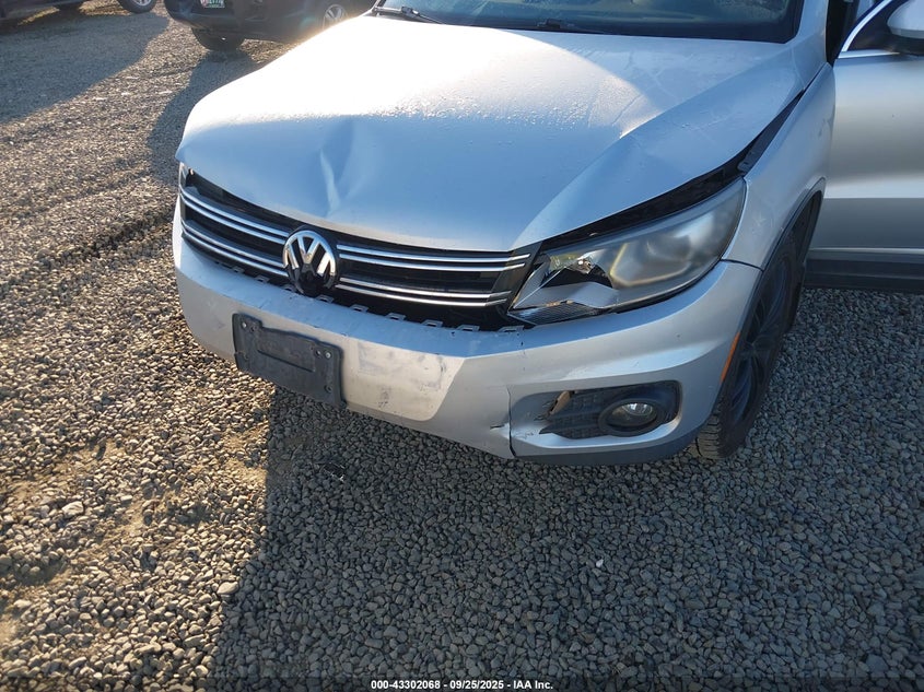 2016 VOLKSWAGEN TIGUAN SE - WVGBV7AX2GW592910