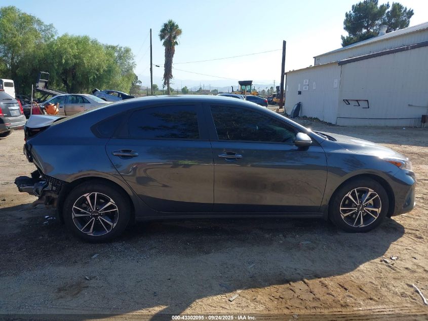 2024 Kia Forte Lxs VIN: 3KPF24AD2RE712043 Lot: 43302095