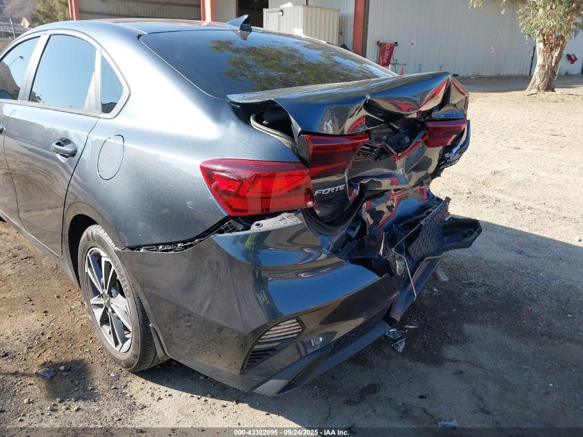 2024 Kia Forte Lxs VIN: 3KPF24AD2RE712043 Lot: 43302095