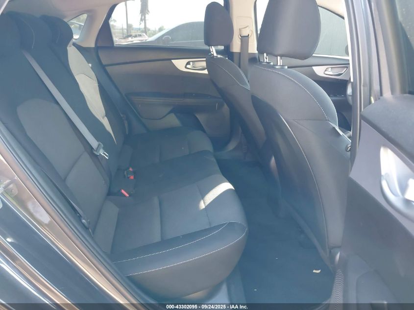 2024 Kia Forte Lxs VIN: 3KPF24AD2RE712043 Lot: 43302095