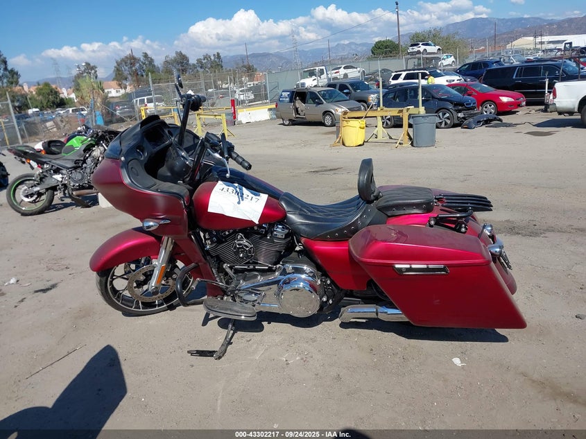 2022 HARLEY-DAVIDSON FLTRXS - 1HD1KTP22NB666021