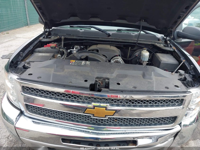 2013 CHEVROLET SILVERADO 1500 LT - 1GCRKSE76DZ264960