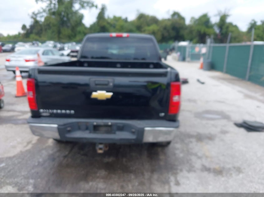 2013 CHEVROLET SILVERADO 1500 LT - 1GCRKSE76DZ264960