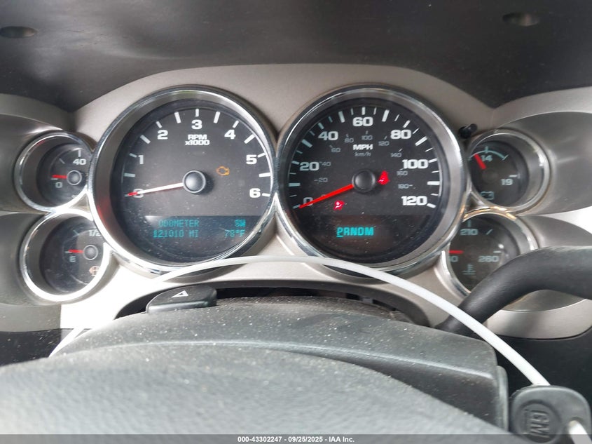 2013 CHEVROLET SILVERADO 1500 LT - 1GCRKSE76DZ264960