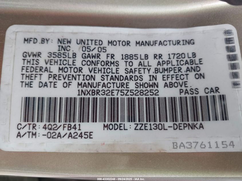 2005 Toyota Corolla Le VIN: 1NXBR32E75Z528252 Lot: 43302248