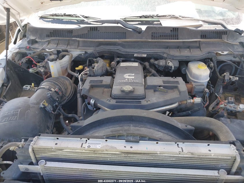 2018 Ram 2500 Tradesman 4X4 8' Box VIN: 3C6UR5HL5JG307364 Lot: 43302271