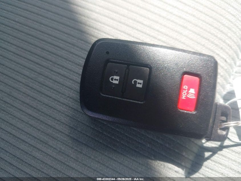 2012 Toyota Prius C Three VIN: JTDKDTB35C1009071 Lot: 43302344