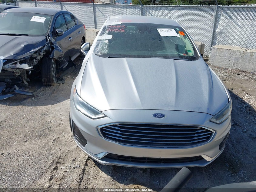 2019 Ford Fusion Hybrid Sel VIN: 3FA6P0MUXKR253886 Lot: 43302378