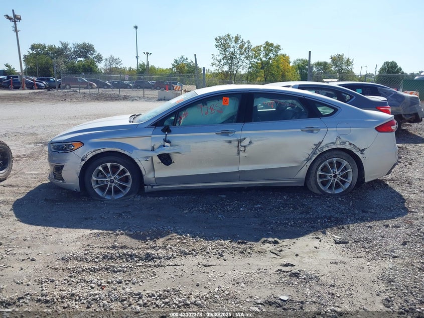 2019 Ford Fusion Hybrid Sel VIN: 3FA6P0MUXKR253886 Lot: 43302378