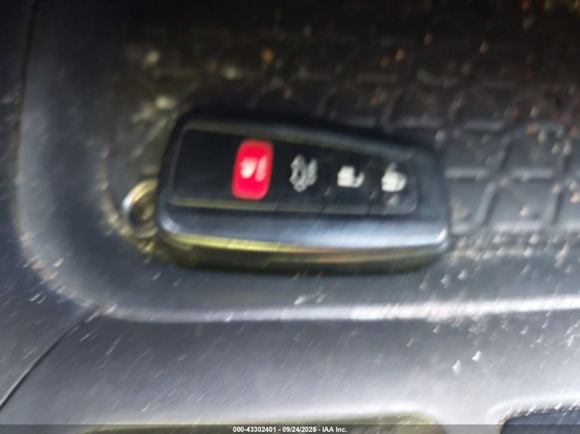 2020 Toyota Rav4 Xle Premium VIN: JTMA1RFV9LD529307 Lot: 43302401