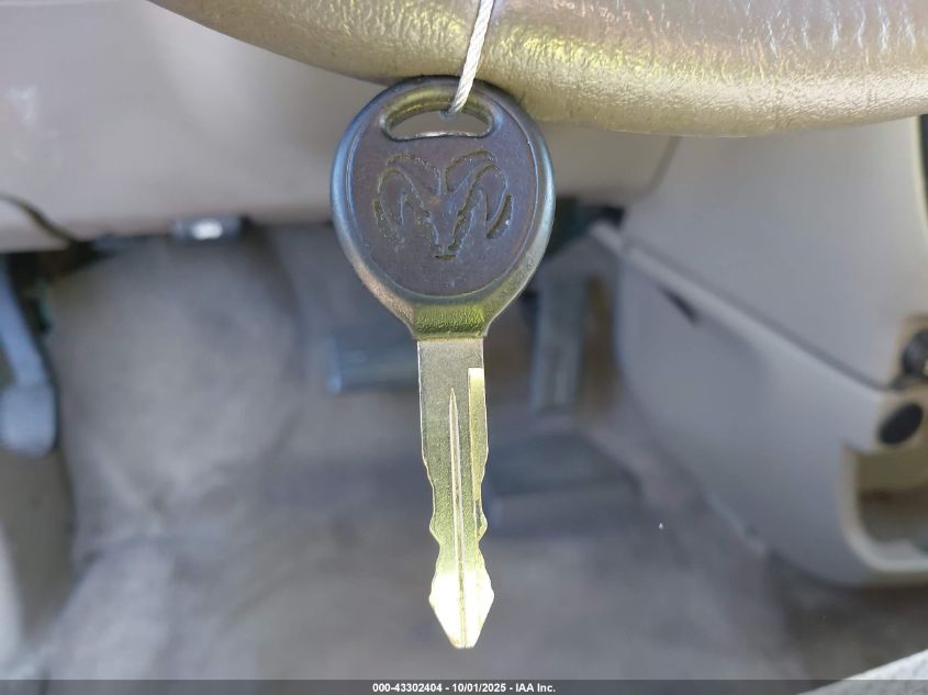 2003 Dodge Grand Caravan Se VIN: 1D4GP24353B162227 Lot: 43302404