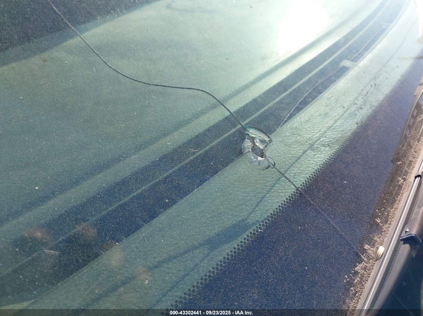 2003 Toyota Camry Le VIN: 4T1BE30K13U725595 Lot: 43302441