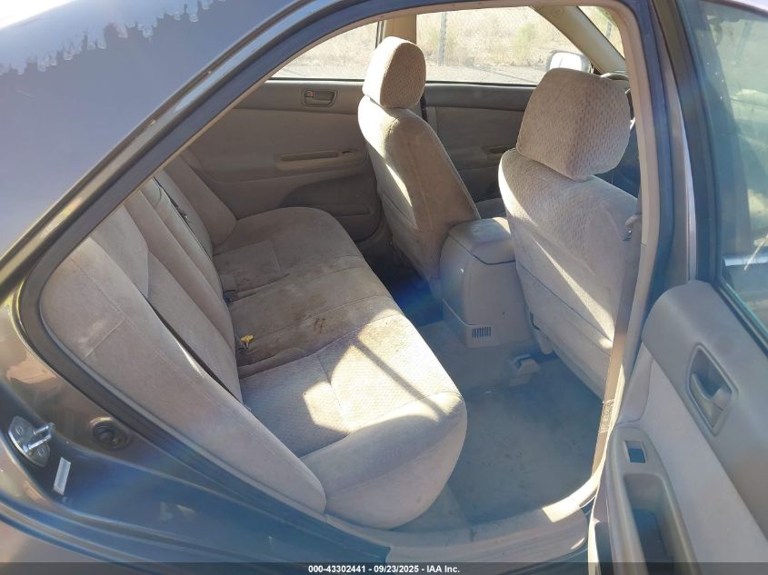 2003 Toyota Camry Le VIN: 4T1BE30K13U725595 Lot: 43302441