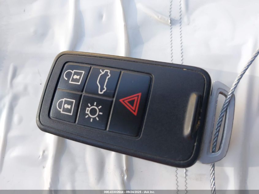 2013 Volvo S60 T5 VIN: YV1612FS4D2233251 Lot: 43302644