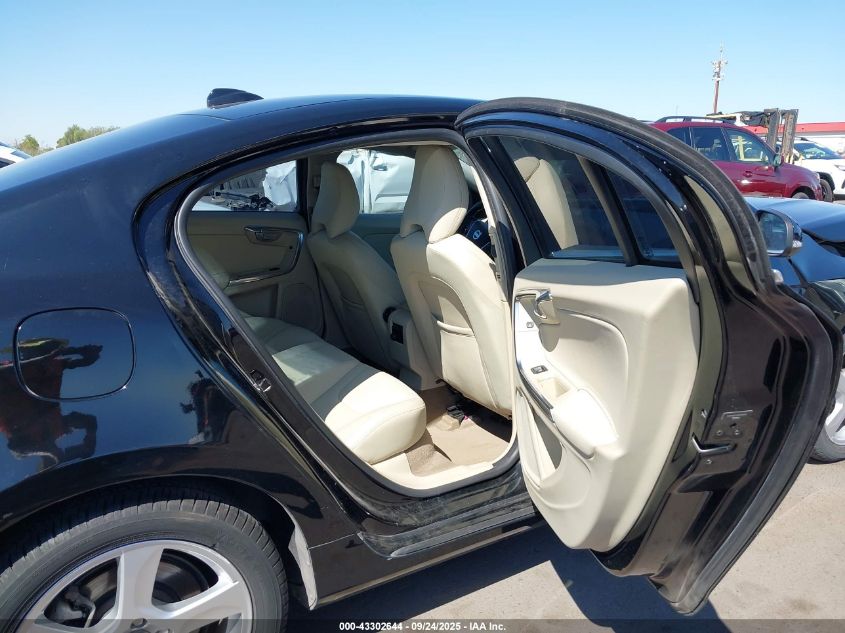 2013 Volvo S60 T5 VIN: YV1612FS4D2233251 Lot: 43302644