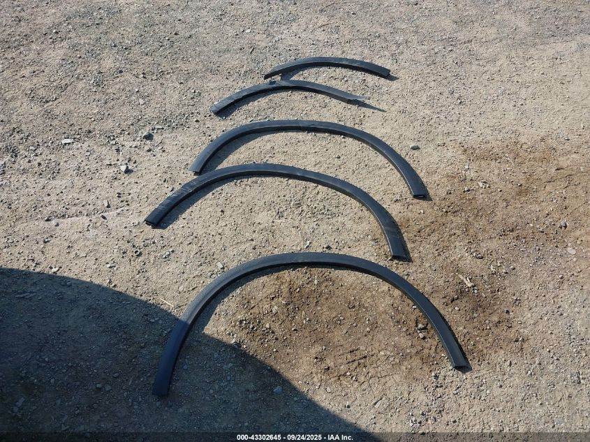 2016 Mercedes-Benz Glc 300 4Matic VIN: WDC0G4KB3GF075181 Lot: 43302645