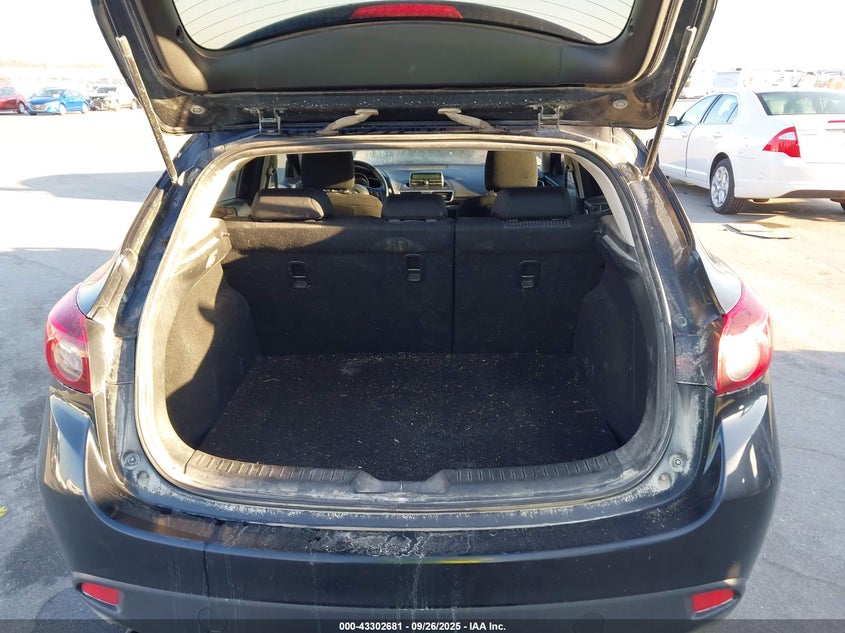 2014 MAZDA MAZDA3 I TOURING - JM1BM1L77E1101257