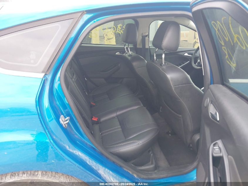 2012 Ford Focus Titanium VIN: 1FAHP3N26CL319695 Lot: 43302708