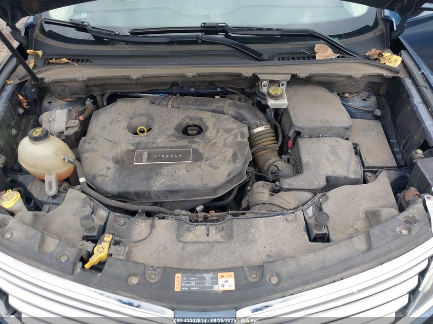 2018 LINCOLN MKC PREMIERE - 5LMCJ1C98JUL11866