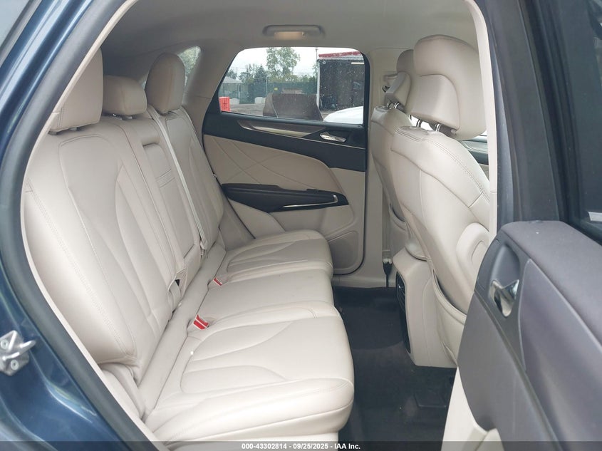 2018 LINCOLN MKC PREMIERE - 5LMCJ1C98JUL11866