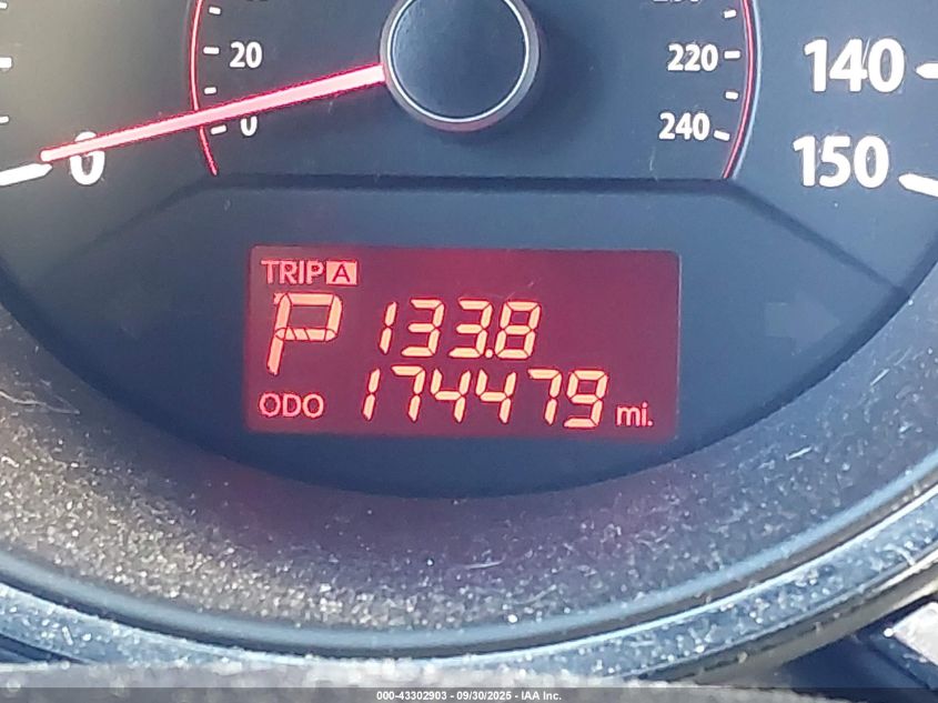 2011 Kia Sorento Lx VIN: 5XYKT3A11BG131749 Lot: 43302903