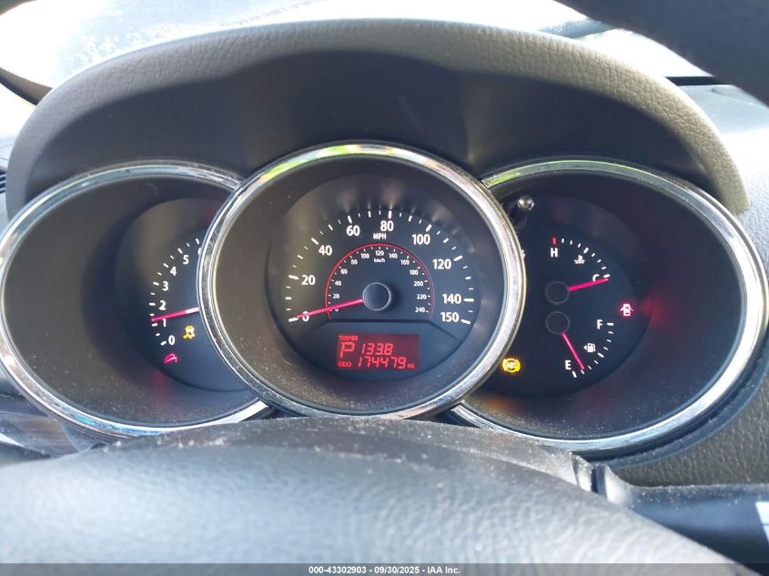 2011 Kia Sorento Lx VIN: 5XYKT3A11BG131749 Lot: 43302903