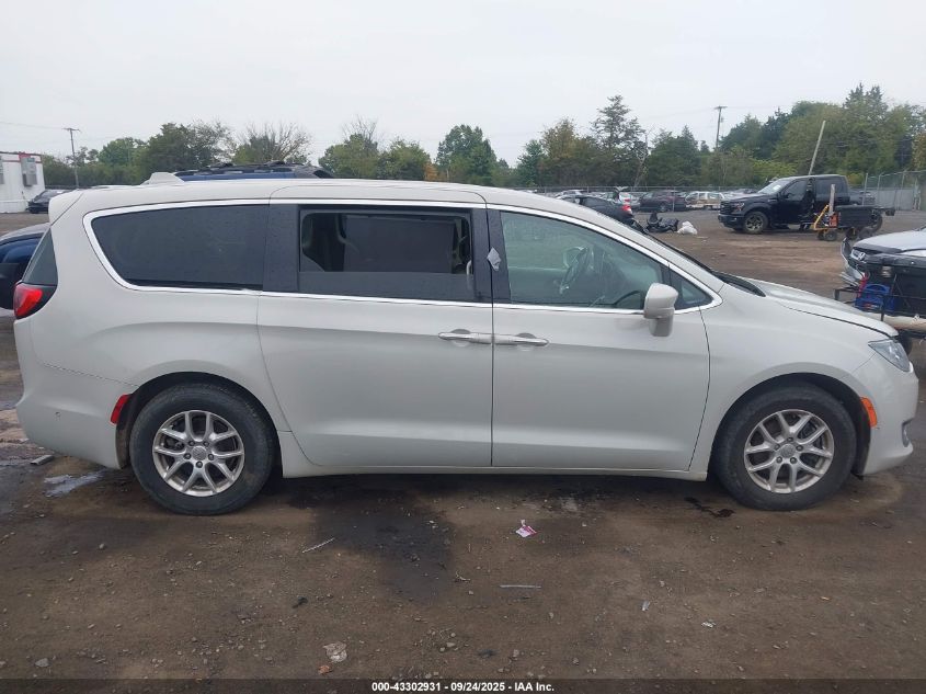 2020 Chrysler Pacifica Touring VIN: 2C4RC1FG4LR192171 Lot: 43302931