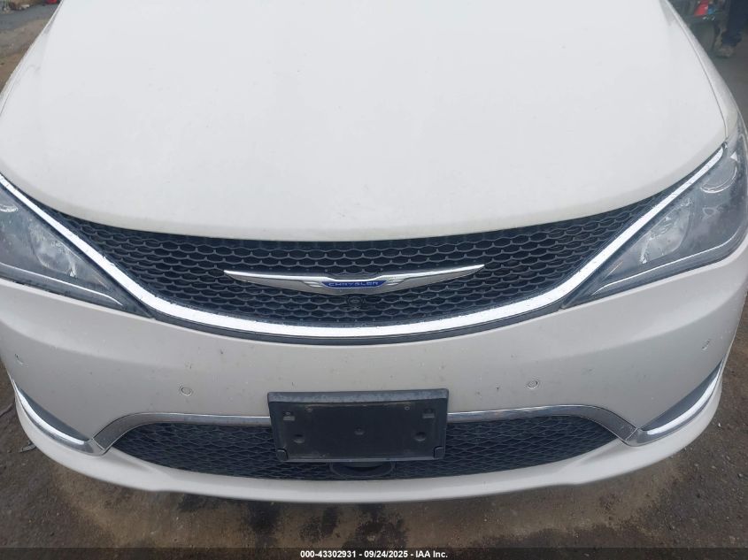 2020 Chrysler Pacifica Touring VIN: 2C4RC1FG4LR192171 Lot: 43302931