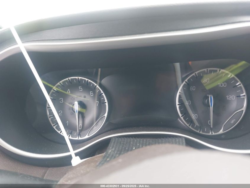 2020 Chrysler Pacifica Touring VIN: 2C4RC1FG4LR192171 Lot: 43302931