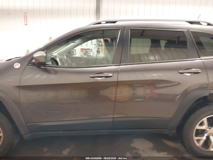 2015 Jeep Cherokee Trailhawk VIN: 1C4PJMBS7FW772728 Lot: 43302956