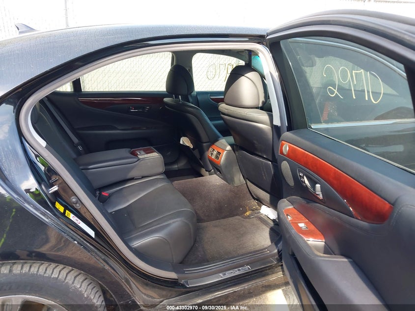 2007 Lexus Ls 460 L VIN: JTHGL46F875020016 Lot: 43302970