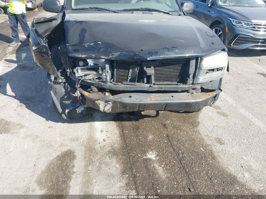 2007 Chevrolet Trailblazer Ls VIN: 1GNDS13S772111293 Lot: 43303044