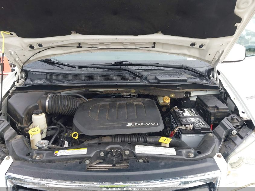 2011 Chrysler Town & Country Touring VIN: 2A4RR5DGXBR746265 Lot: 43303063